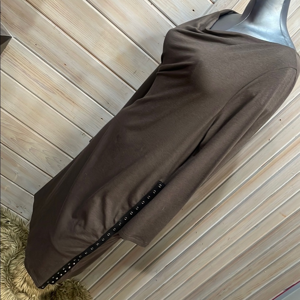 Chalet Brown Midi Dress Relaxed Fit